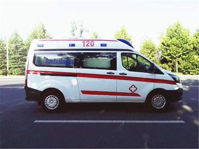 郧阳救护车出租服务案例6